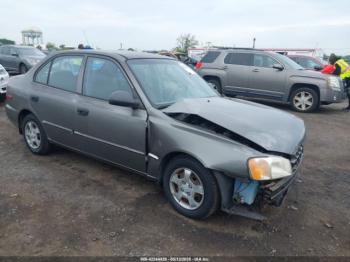  Salvage Hyundai ACCENT
