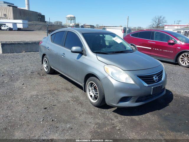  Salvage Nissan Versa