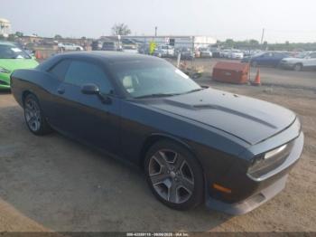  Salvage Dodge Challenger
