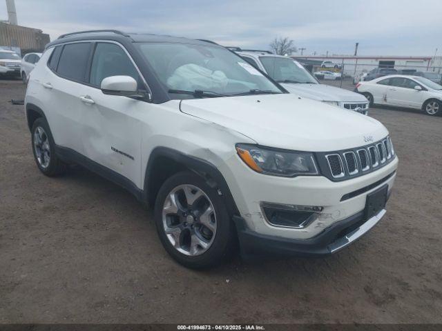  Salvage Jeep Compass