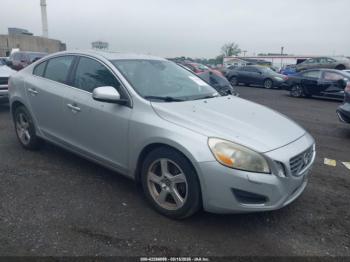  Salvage Volvo S60