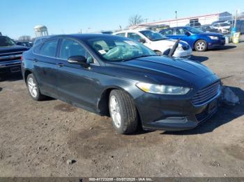  Salvage Ford Fusion