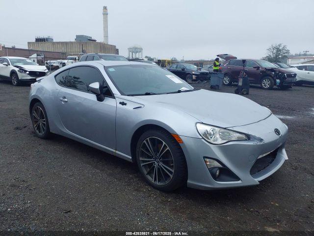  Salvage Scion FR-S