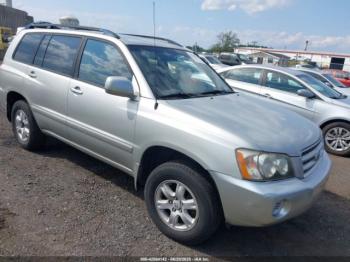  Salvage Toyota Highlander