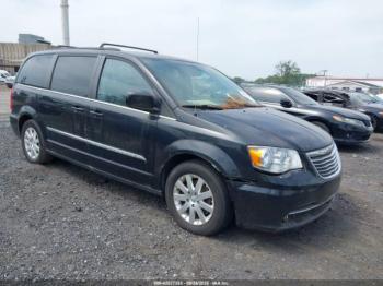  Salvage Chrysler Town & Country