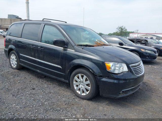  Salvage Chrysler Town & Country