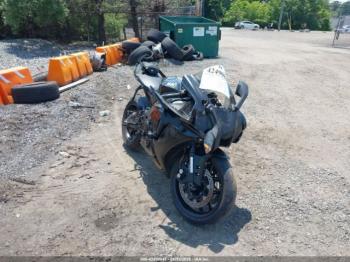  Salvage Yamaha Yzfr1