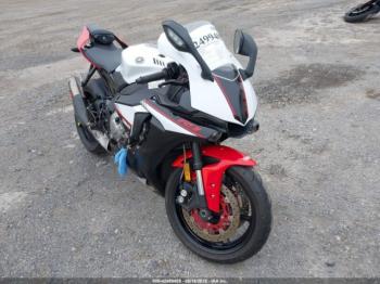  Salvage Yamaha Yzfr1s