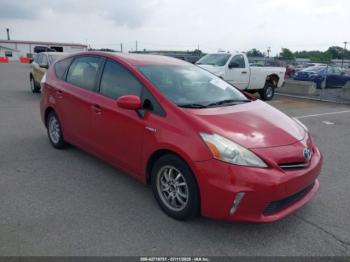  Salvage Toyota Prius v