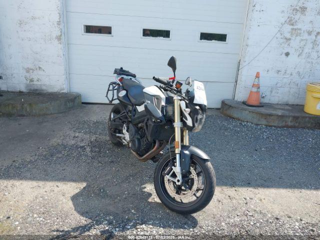  Salvage BMW F-800