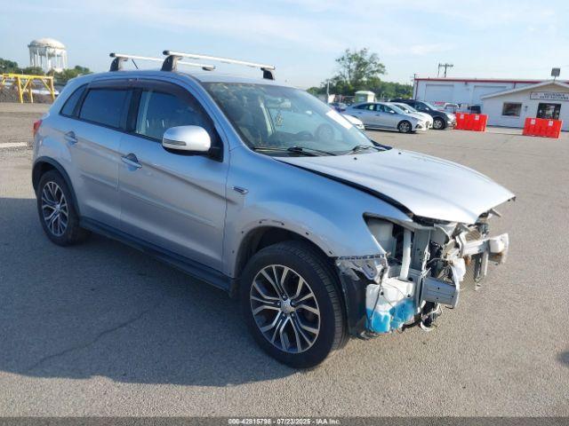  Salvage Mitsubishi Outlander