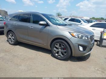  Salvage Kia Sorento