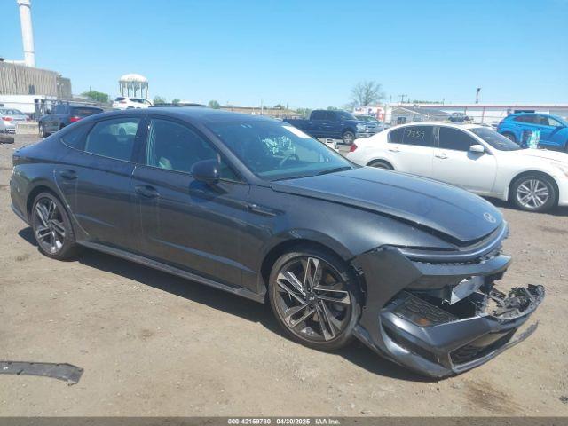  Salvage Hyundai SONATA