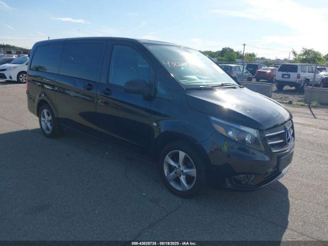  Salvage Mercedes-Benz Metris