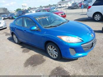  Salvage Mazda Mazda3