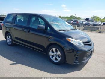  Salvage Toyota Sienna