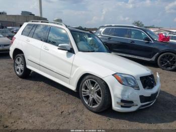  Salvage Mercedes-Benz GLK