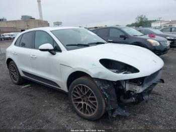  Salvage Porsche Macan