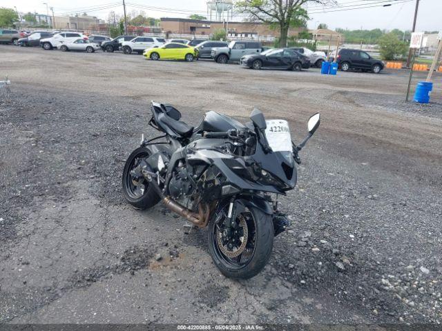  Salvage Kawasaki Zx636