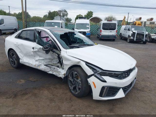  Salvage Kia K5