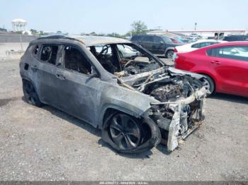  Salvage Jeep Compass