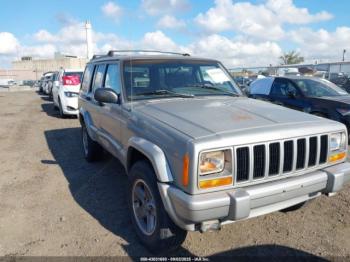  Salvage Jeep Cherokee