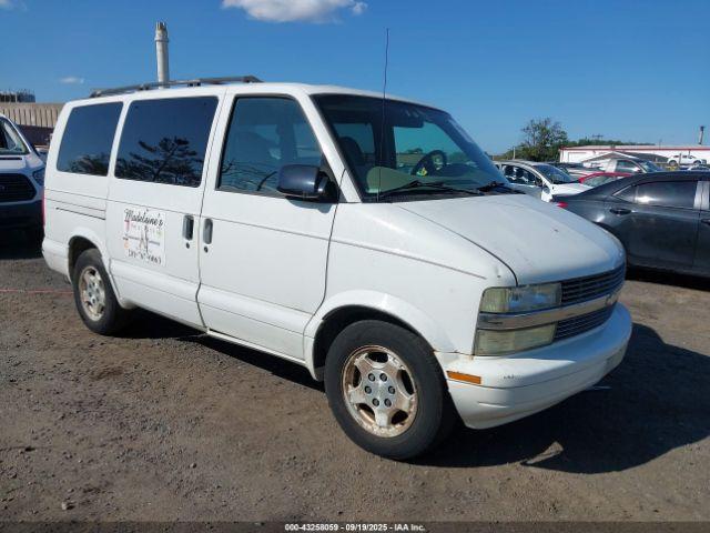  Salvage Chevrolet Astro