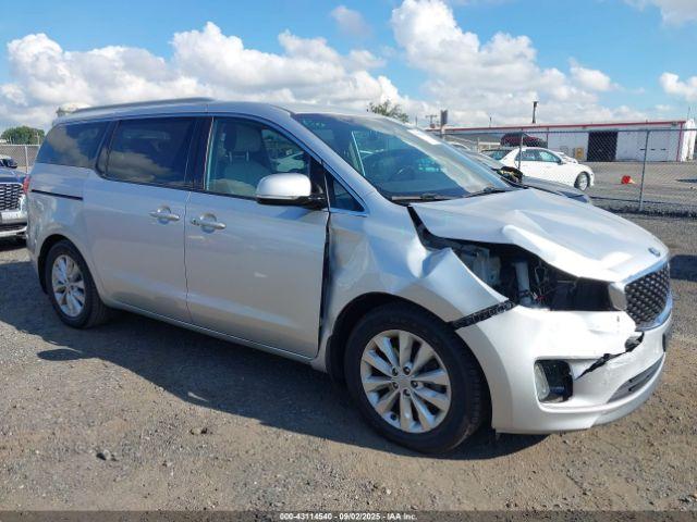  Salvage Kia Sedona
