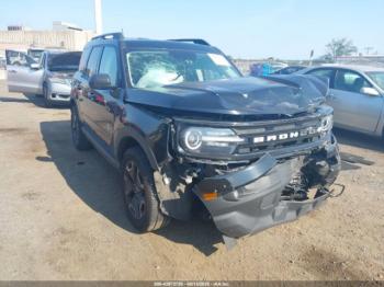  Salvage Ford Bronco