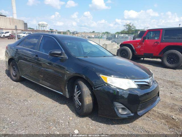  Salvage Toyota Camry