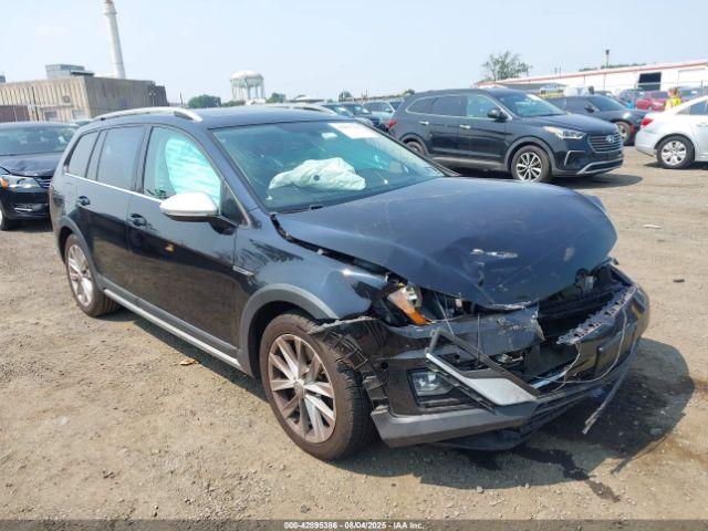  Salvage Volkswagen Golf