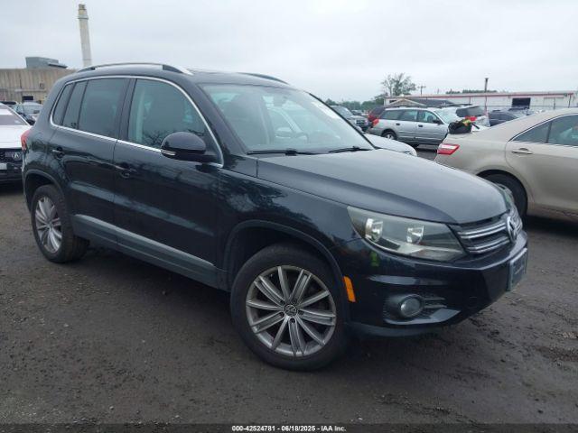  Salvage Volkswagen Tiguan