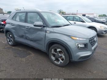  Salvage Hyundai VENUE