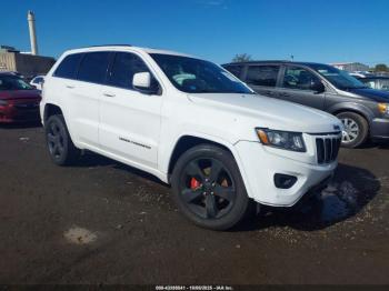  Salvage Jeep Grand Cherokee