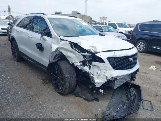  Salvage Cadillac XT4