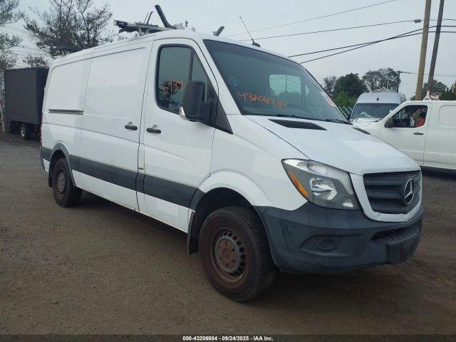  Salvage Mercedes-Benz Sprinter 2500