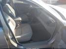Toyota Camry Le Image 2