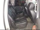 Chevrolet Suburban 1500 Ltz Image 3