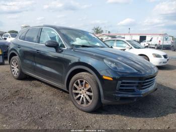  Salvage Porsche Cayenne