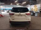 Toyota Highlander Xle V6 Image 8