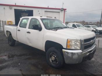  Salvage Chevrolet Silverado 2500