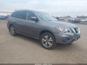  Salvage Nissan Pathfinder