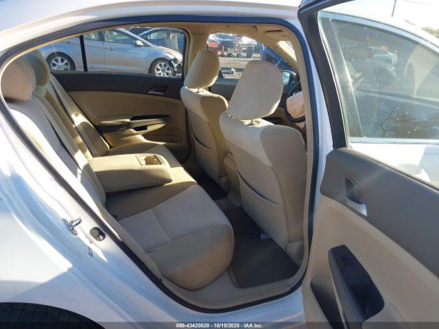 Honda Accord 2.4 Lx Image 3