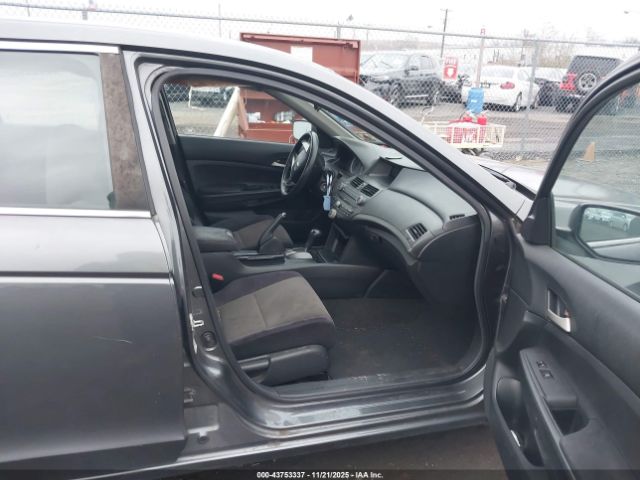 Honda Accord 2.4 Lx-p Image 3