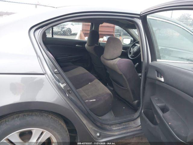 Honda Accord 2.4 Lx-p Image 7