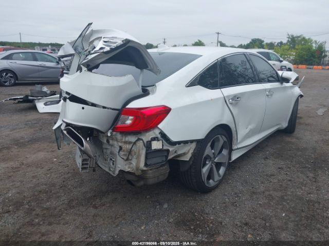 Honda Accord Touring Image 5