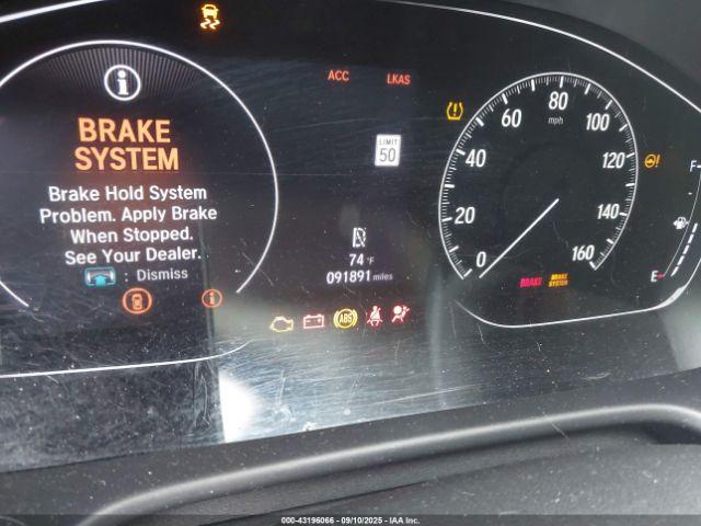 Honda Accord Touring Image 11