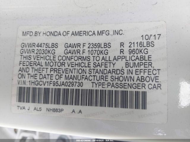 Honda Accord Touring Image 16