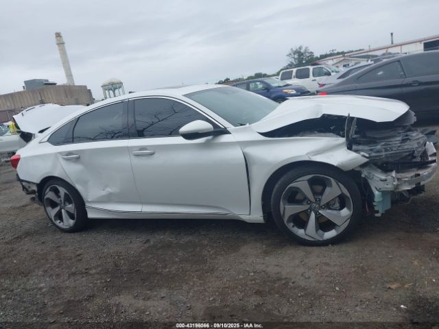 Honda Accord Touring Image 14