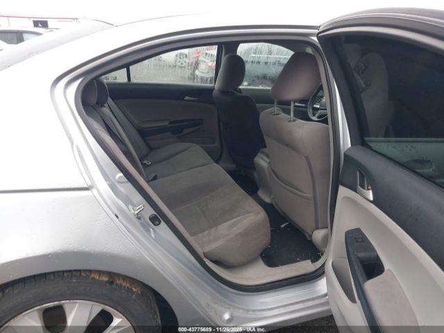 Honda Accord 2.4 Lx-p Image 6